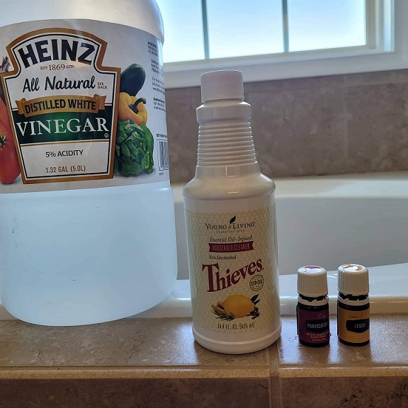 Vinegar, essential oils and thieves cleaner